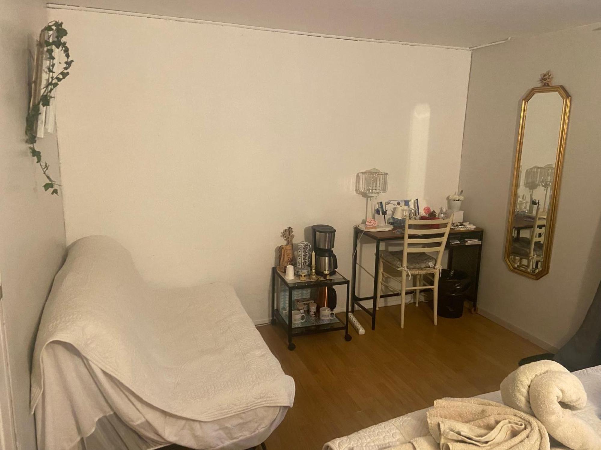 Plim Cie 2 Chambres, Sde A L'etage Homestay *